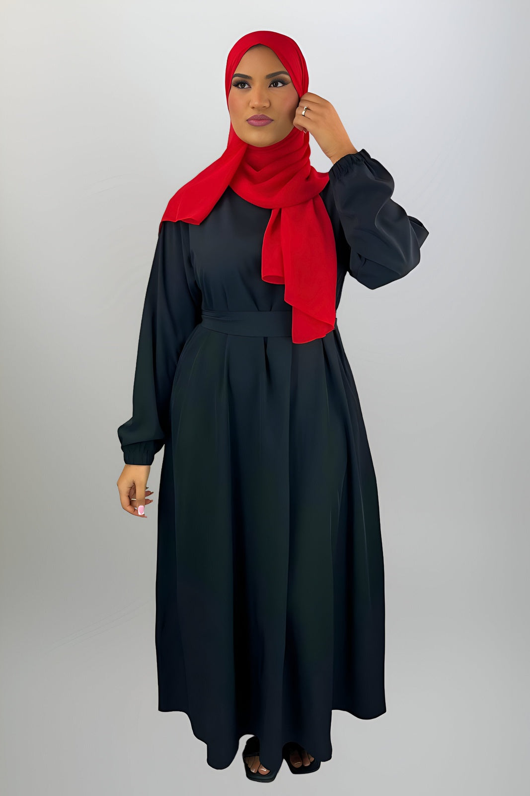 Black Closed Abaya with Pockets